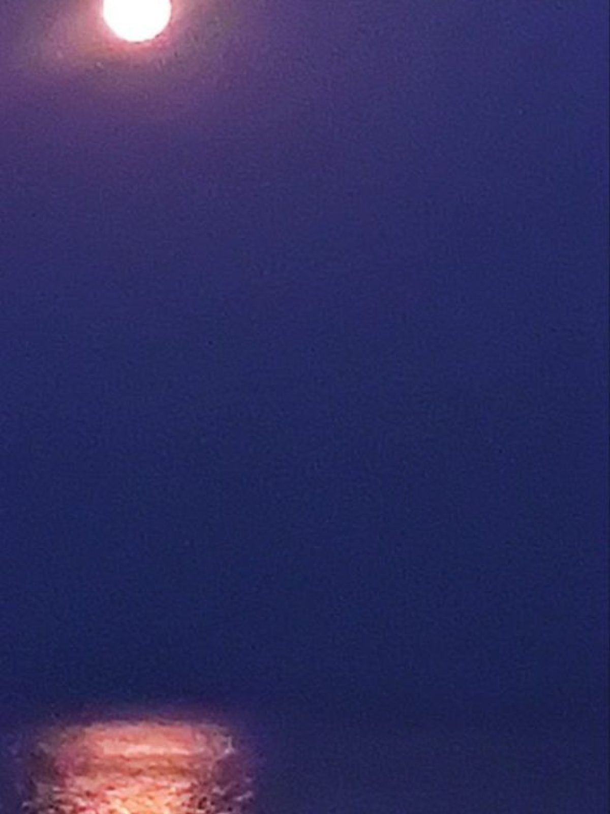 MOonAndSea